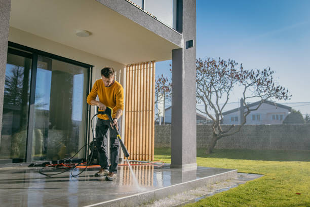 Best Fence Cleaning  in Waynesburg, OH